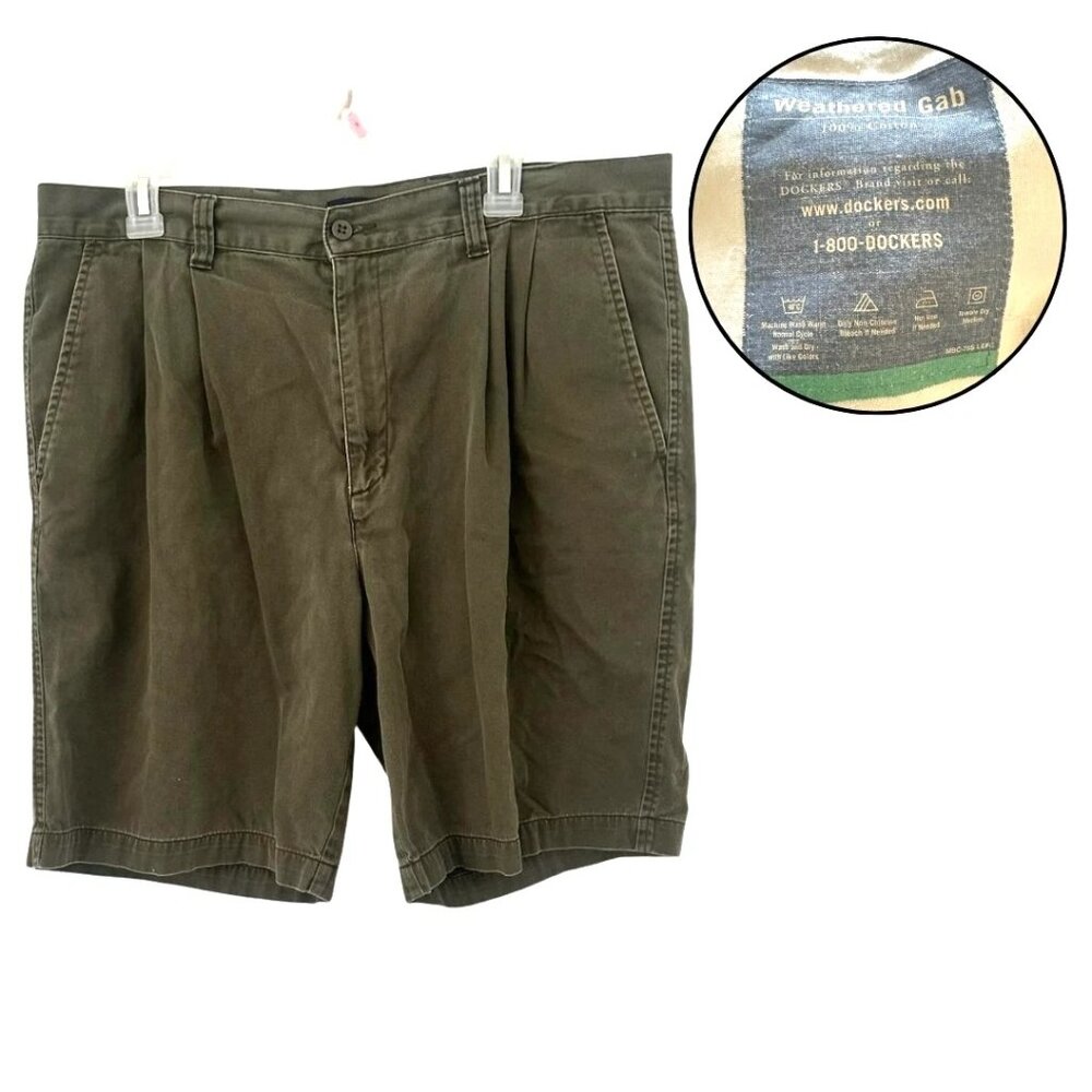 Dockers Men’s Gray Pleated Chino Shorts Khaki Cotton Casual Classic Comfort
